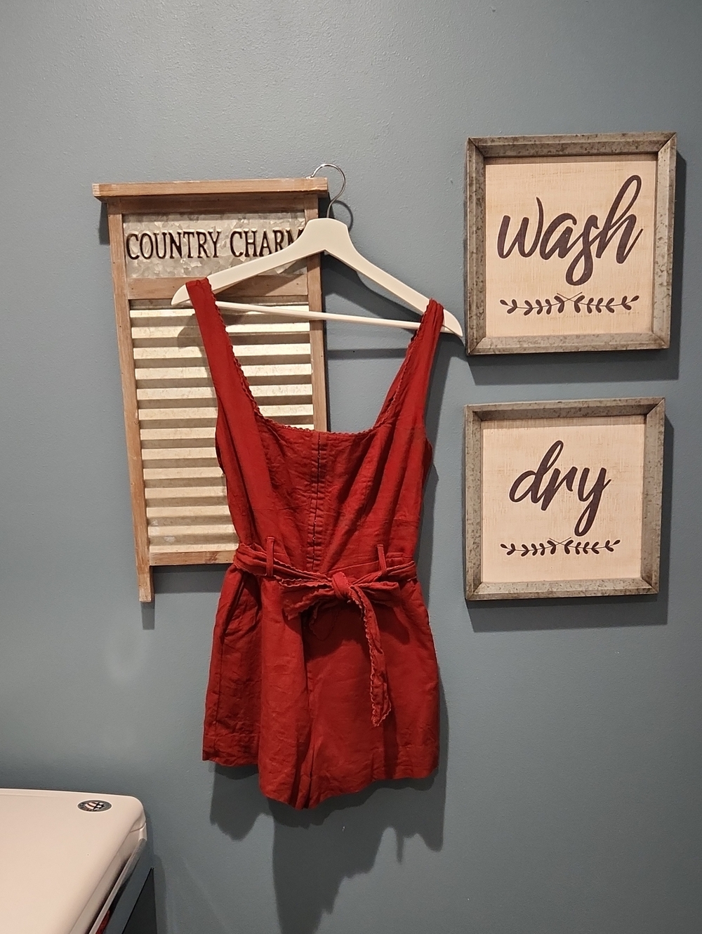 House of Harlow 1960 Rust Red Sleeveless Linen Romper with Tie